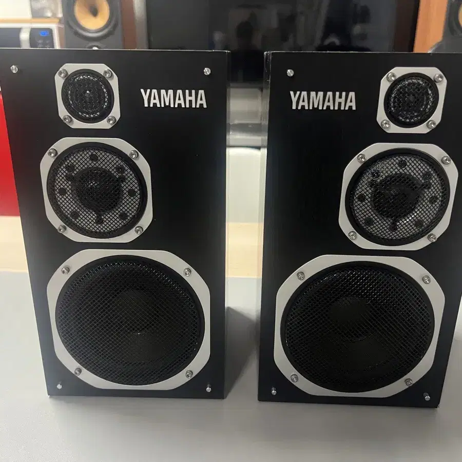 Yamaha NS-1000MM