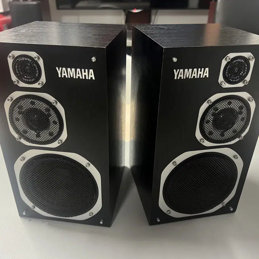 Yamaha NS-1000MM