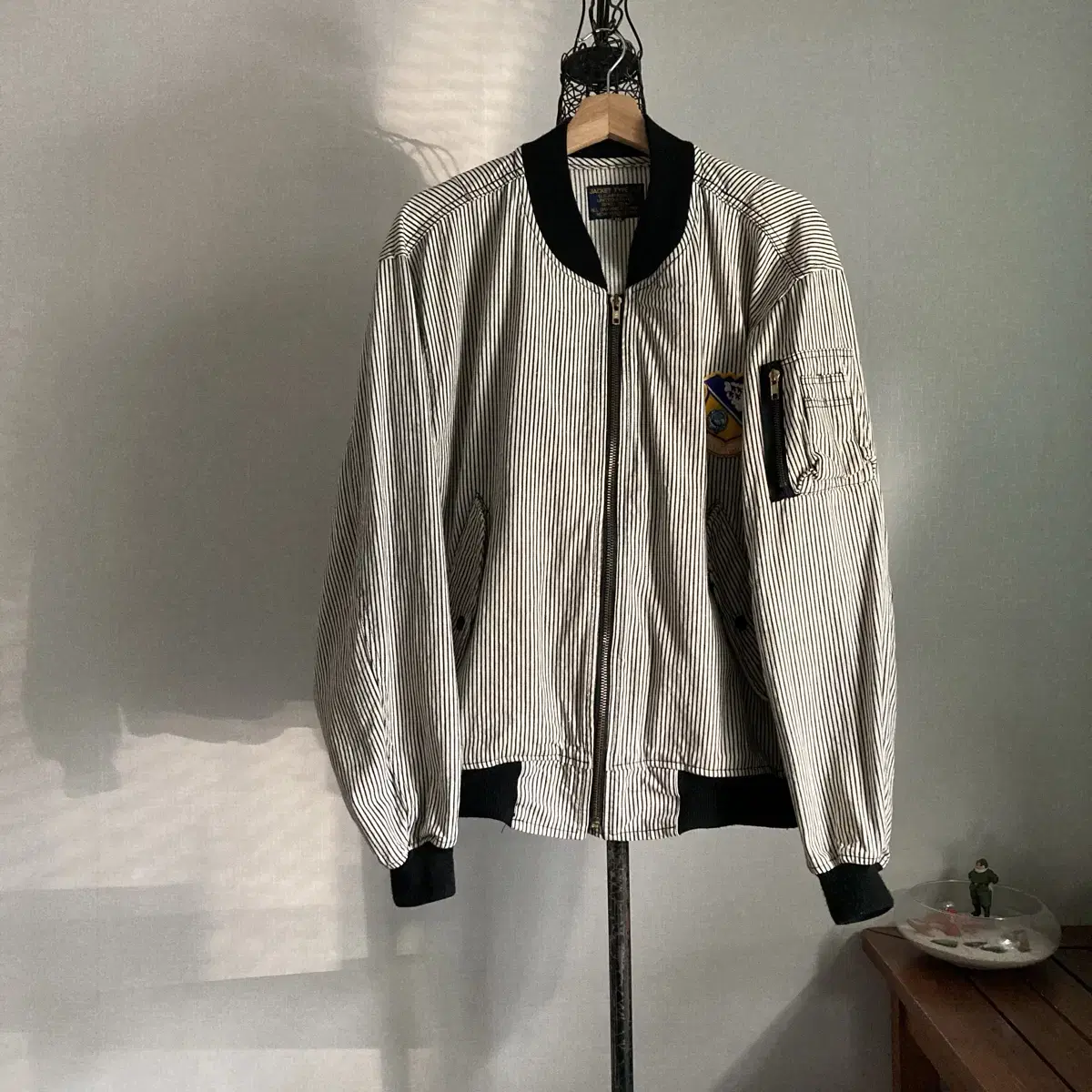 Japanese Vintage Striped ma-1 Jacket (M)