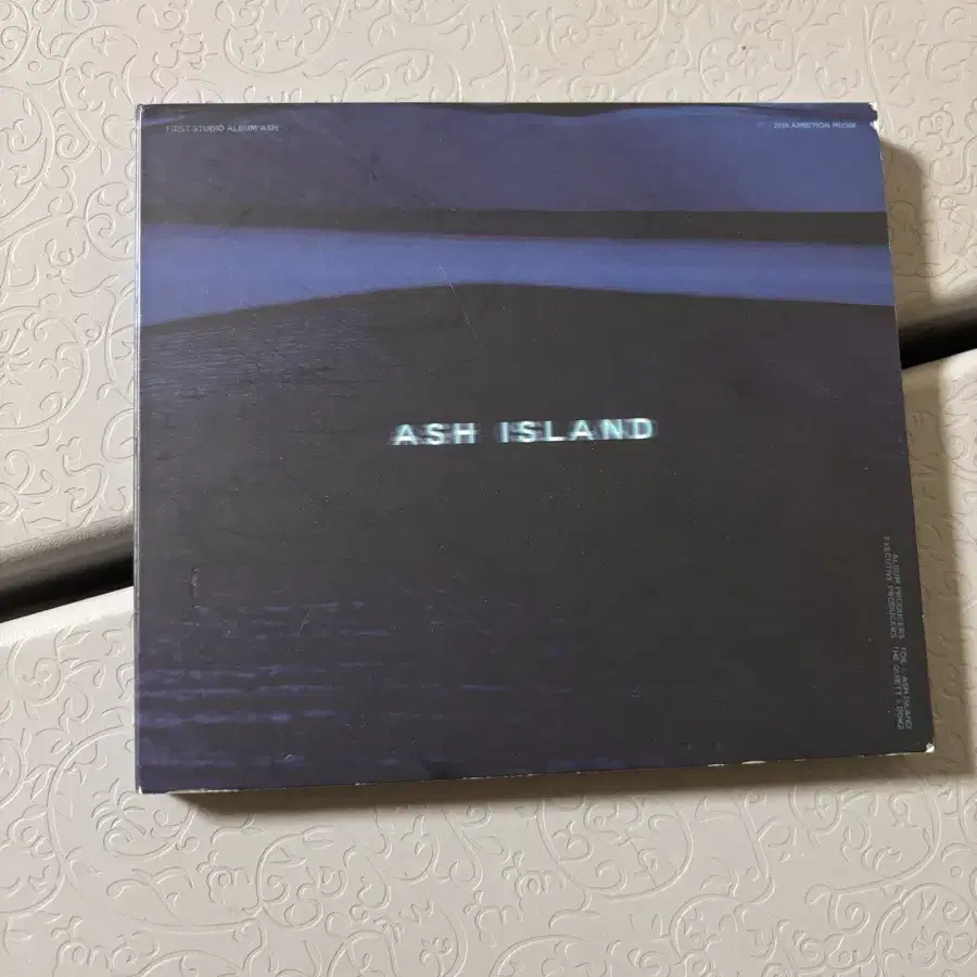 ASH ISLAND(애쉬 아일랜드) - ASH 앨범