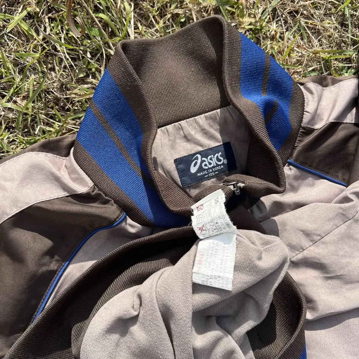 ASICS vintage windbreaker(105)