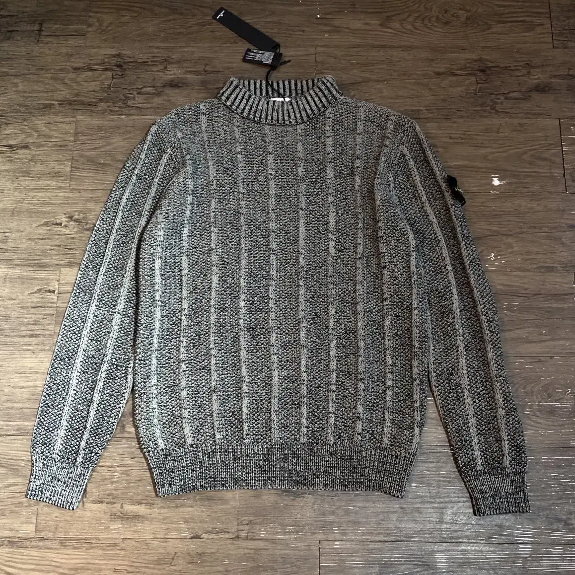 Stone Stonehead Vahn High Neck Knit