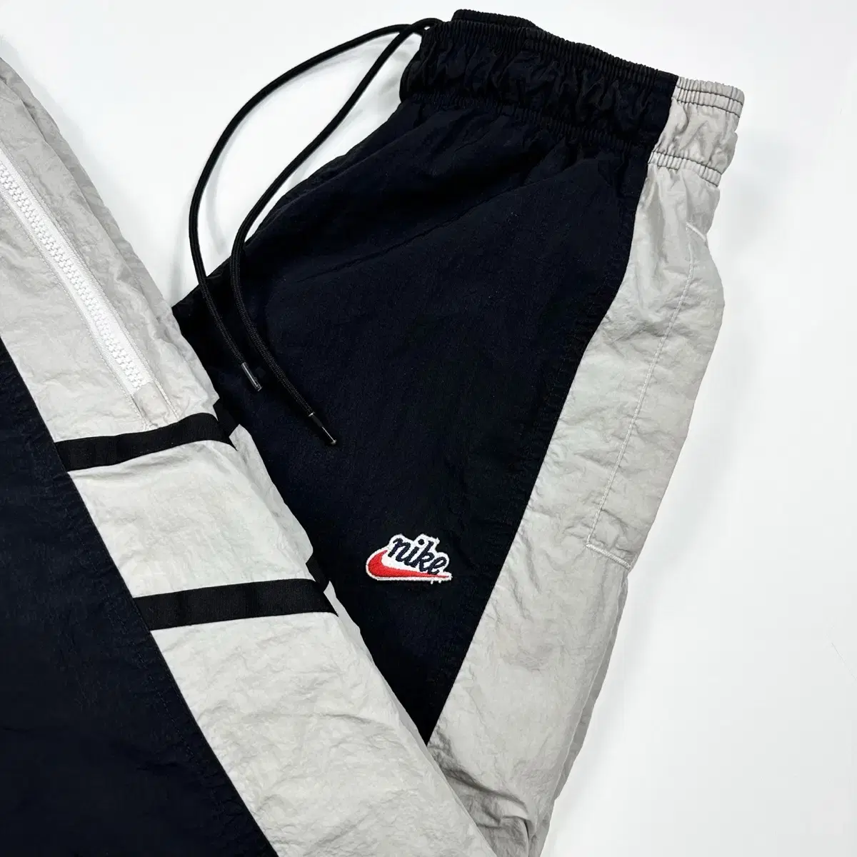 Nike Puchura Nylon Black Oreo Jogger Pants (M)