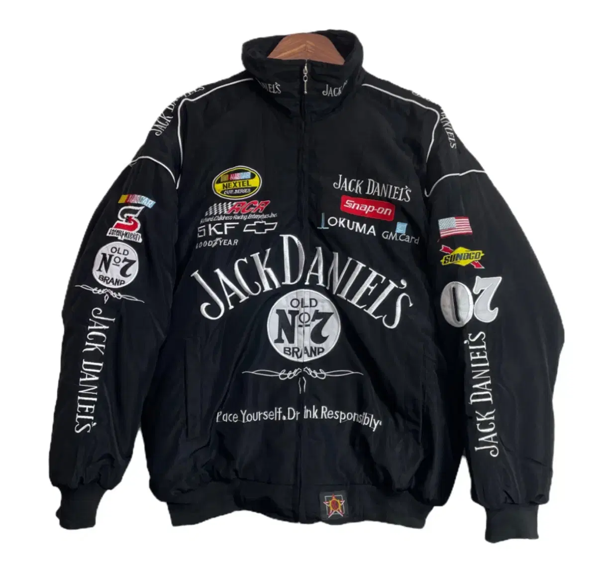 Jack Daniels Jumper M