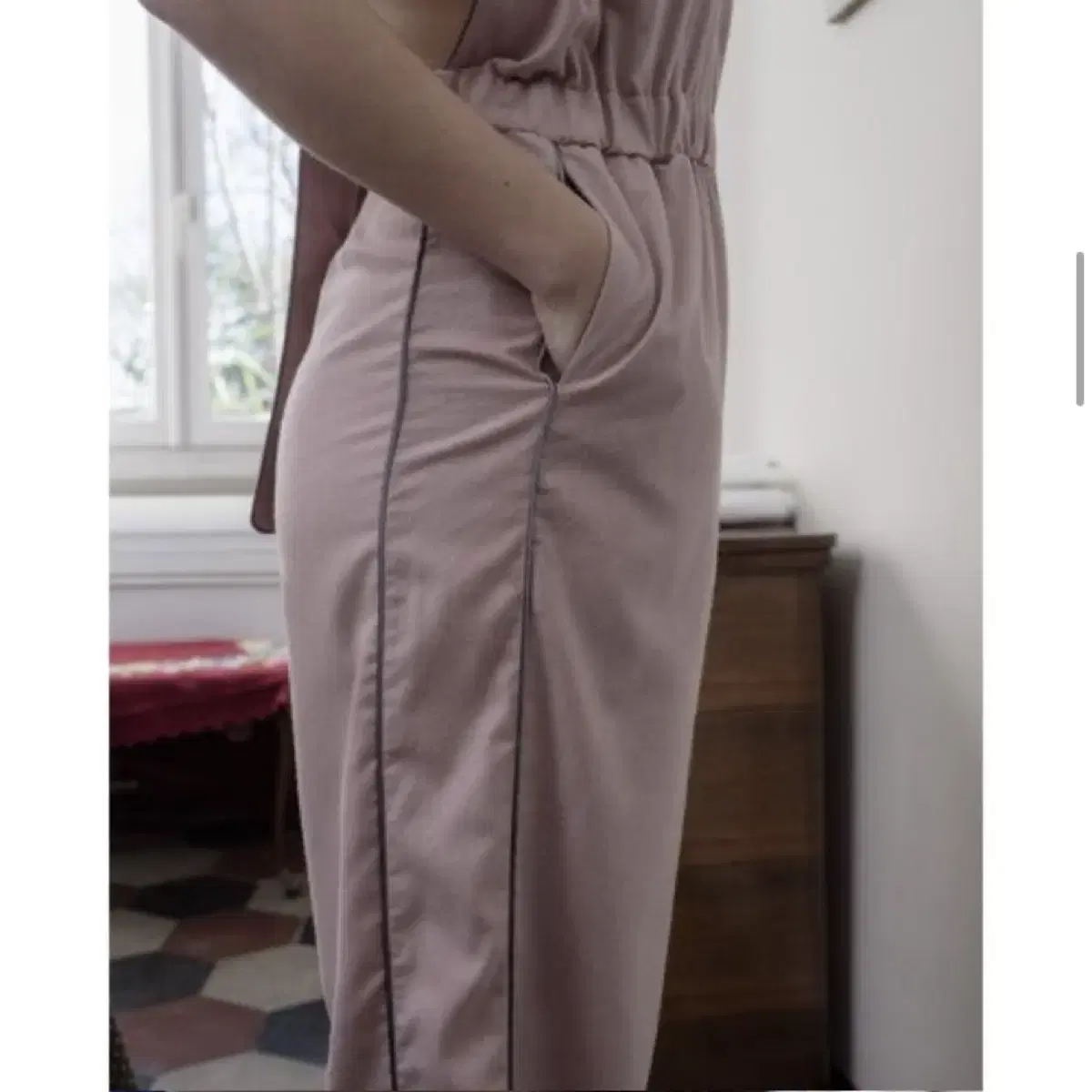 베이스레인지 점프수트LESIE JUMPSUIT JULES-WS-WI23