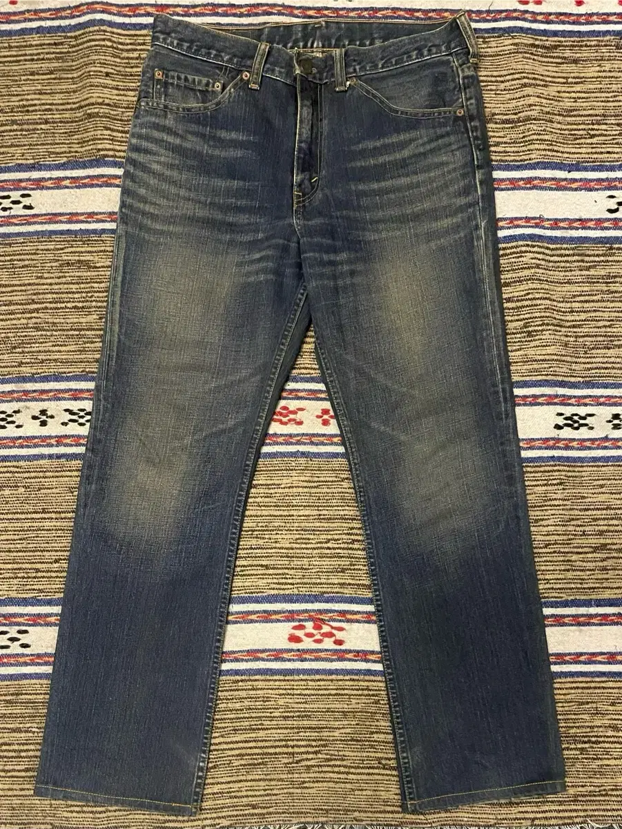 (30~31)00s Vintage Levi's 517 03 Bootcut Rust-washed Medium Blue Denim