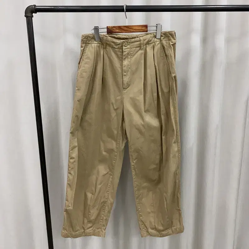 Mens Standard Beige Wide Fit Cotton Pants 33" S04154