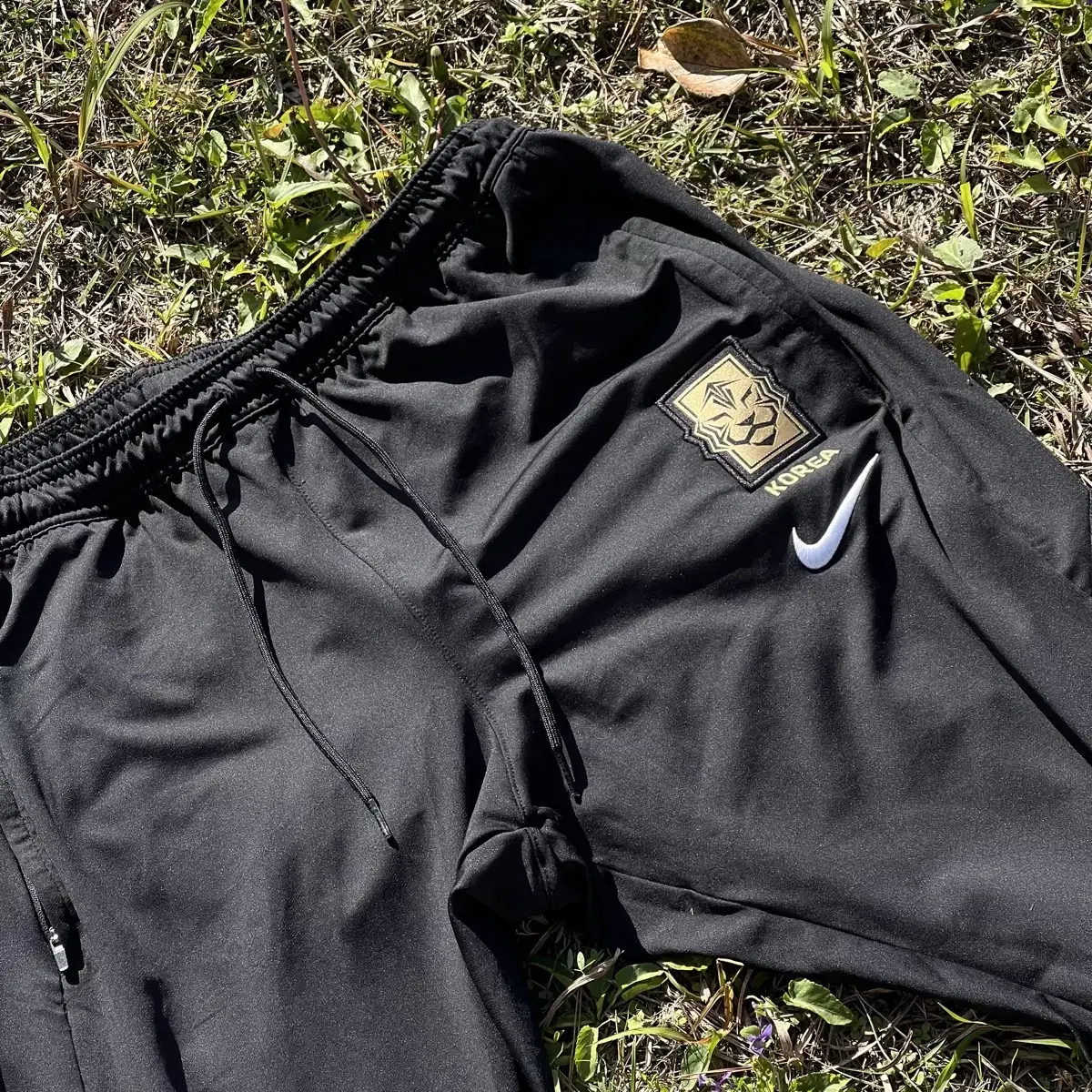 Nike's new national track pants