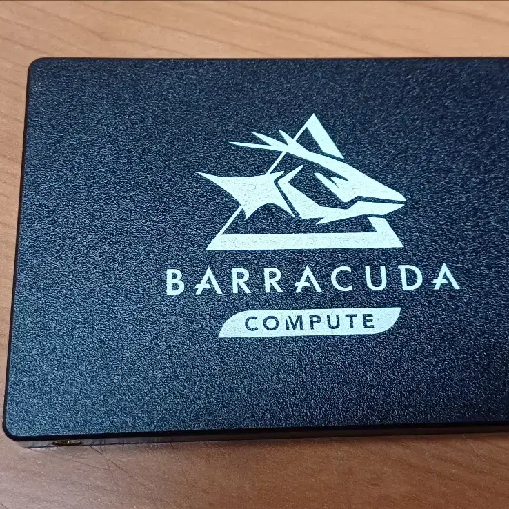 중고. ssd240g barracuda