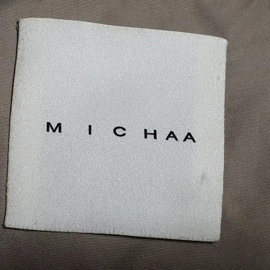 MICHAA 미샤 여성 모직배색 패딩