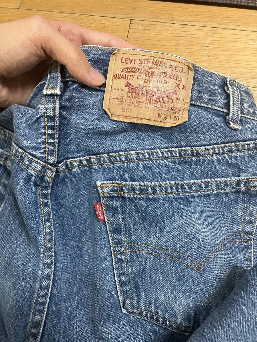 Vintage Levi's 90s made in usa 36X30