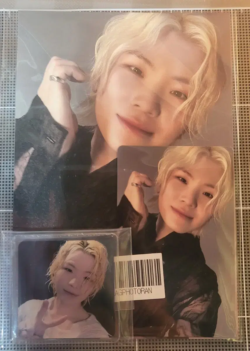 SEVENTEEN Mini 12집 weverse 예약특전 woozi postcard photocard + woozi magnet set wts