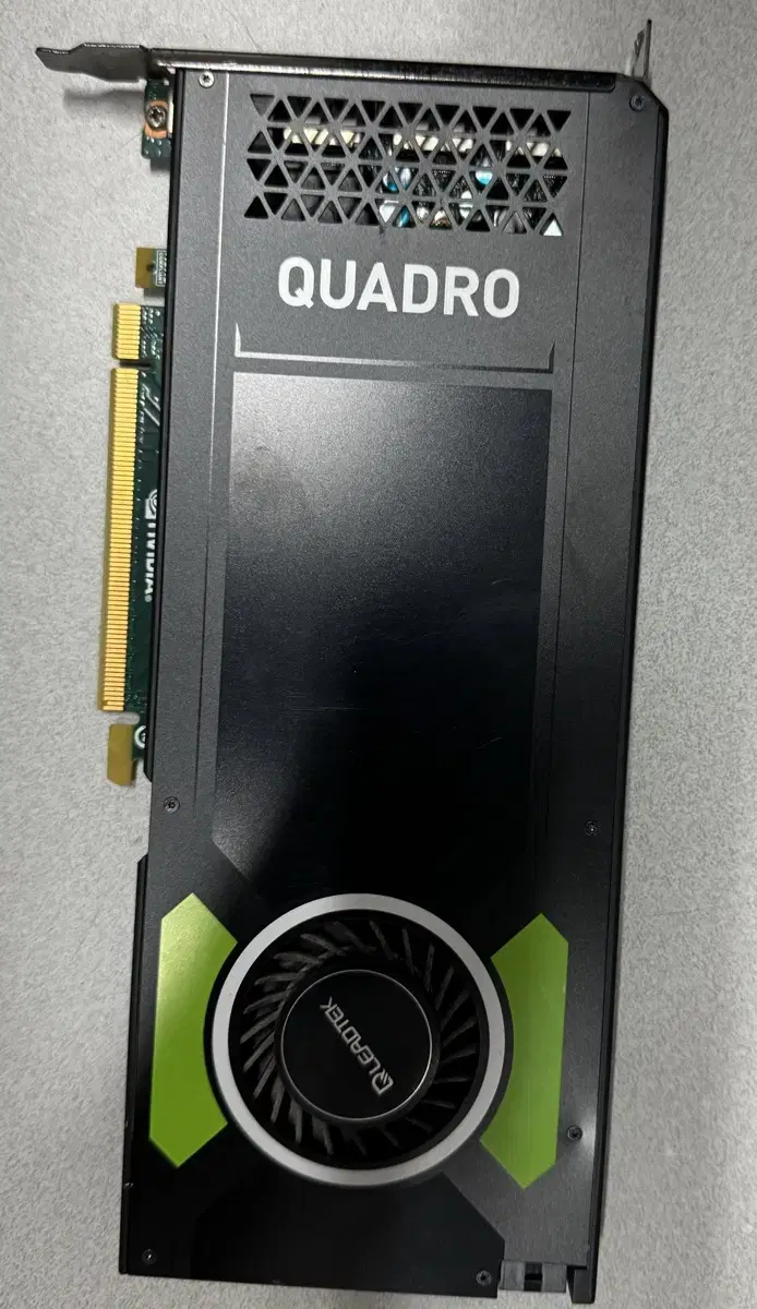 Nvidia 쿼드로 M4000 그래픽카드 택포