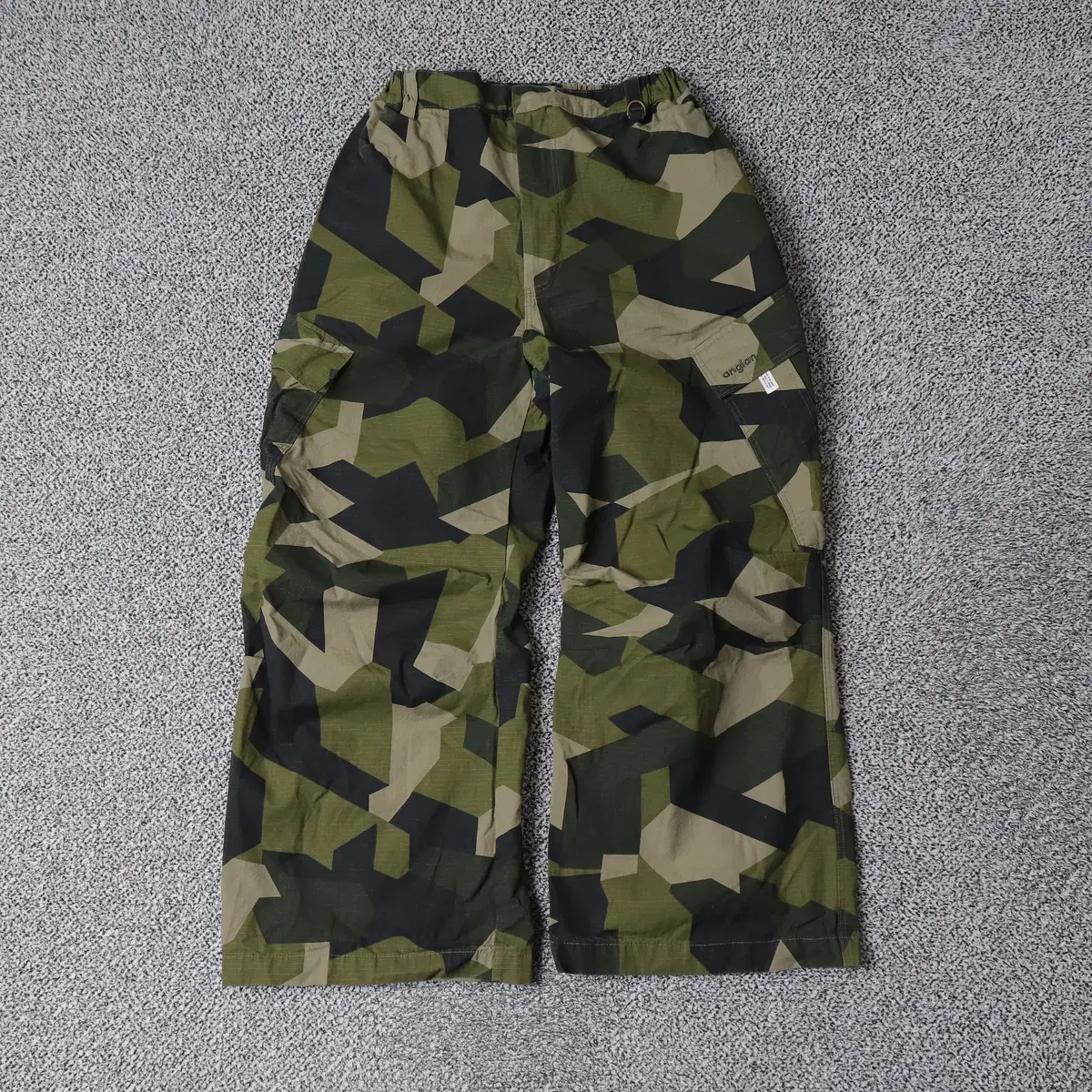 Anglian Camo Ribbed Cargo Pants (F)