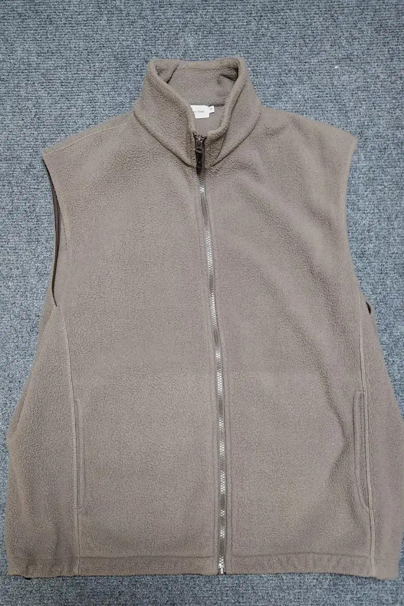 SteadyEverywhere Wear Relaxed Fleece Vest Mocha Size 3