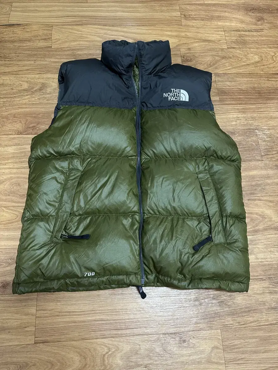 [100-105] The North Face Knopsie Padded Vest