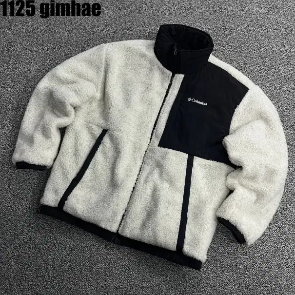 105 Columbia Reversible Jumper