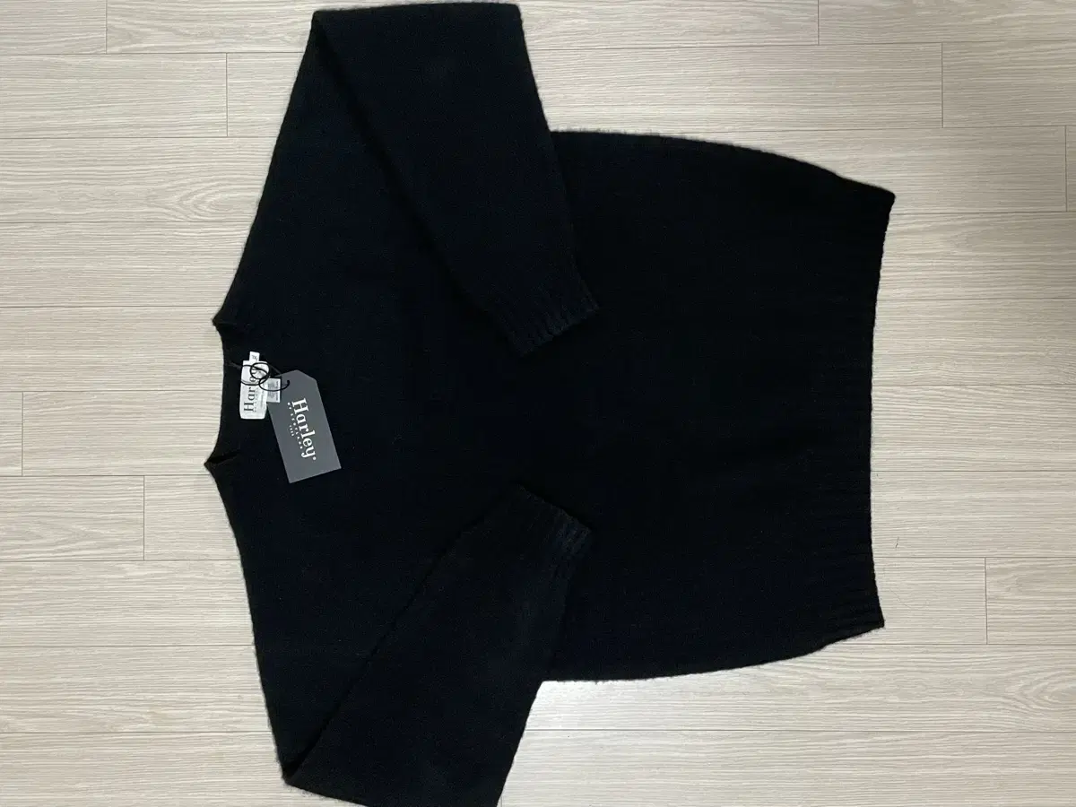 Blank room shaggy dog knit black XL