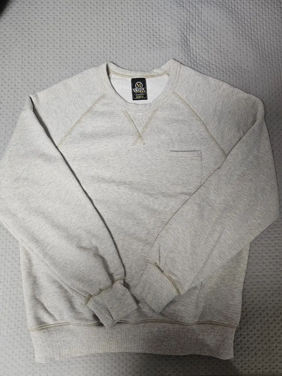 Prismworks Heavyweight Pocket Sweatshirt Oatmeal