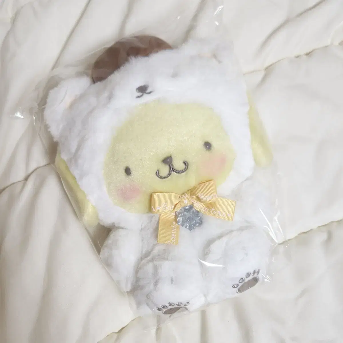 Pompompurin Fluffy Snow Doll