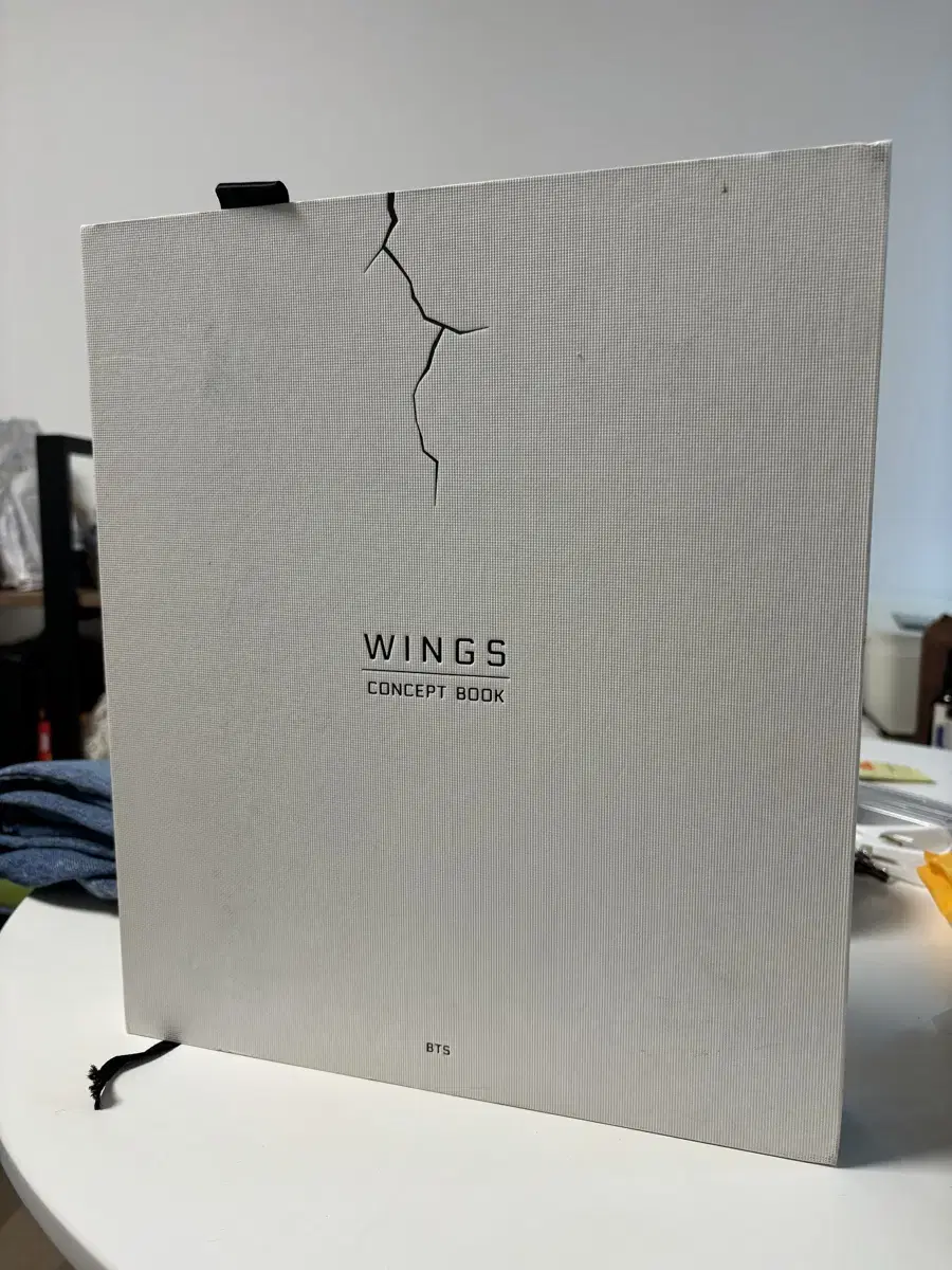 Rare BTS wings concept book! (Dream as a magazine gift)