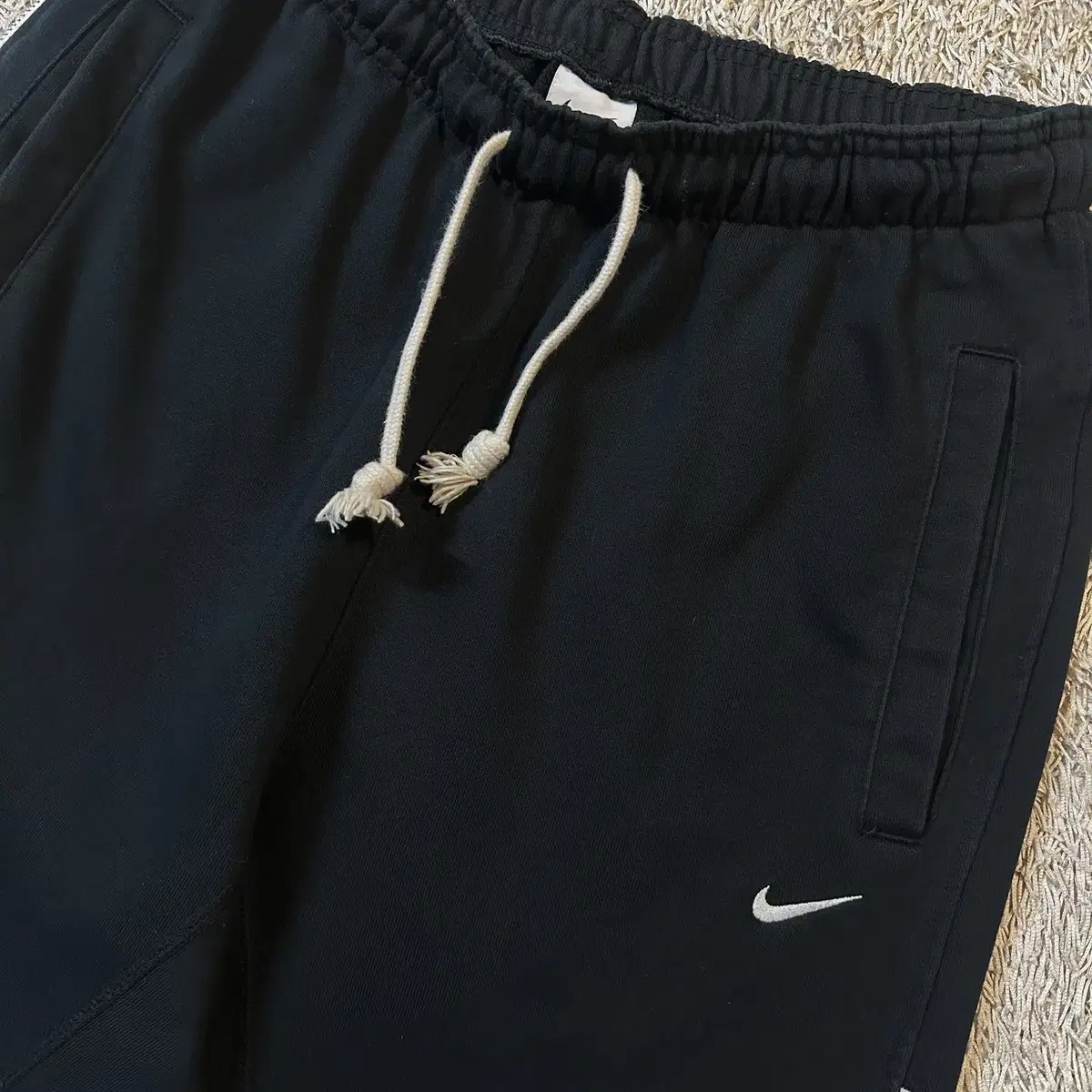 [L] 나이키 NIKE 신형 드라이핏 스탠다드 이슈 조거 팬츠 블랙