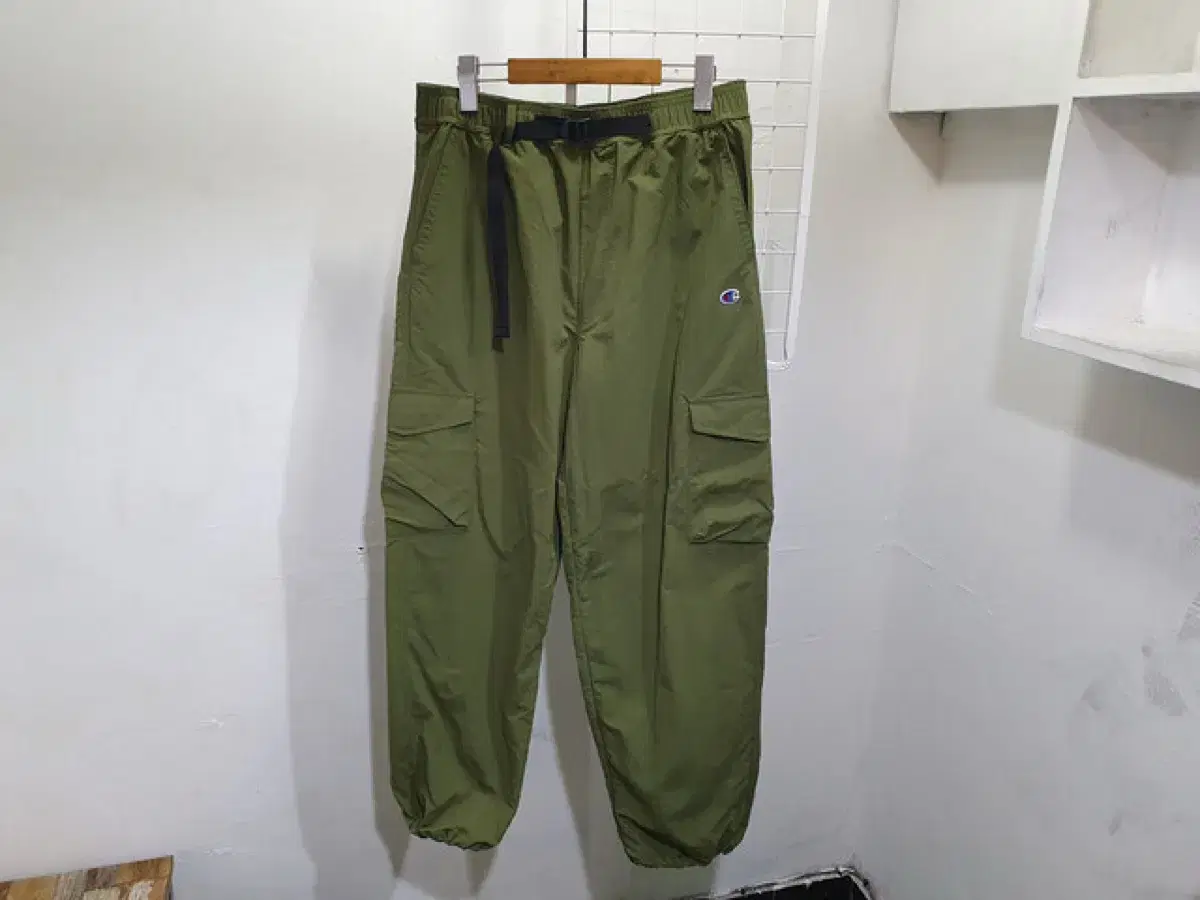 Champion C Logo Woven Belted Cargo Sweatpants (MAN L-XXL)#241R