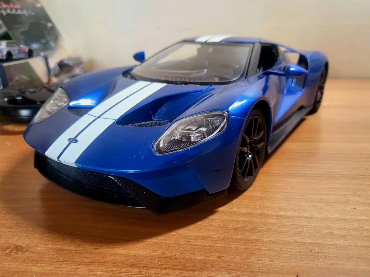 Rasta 1:14 Ford GT RC Car