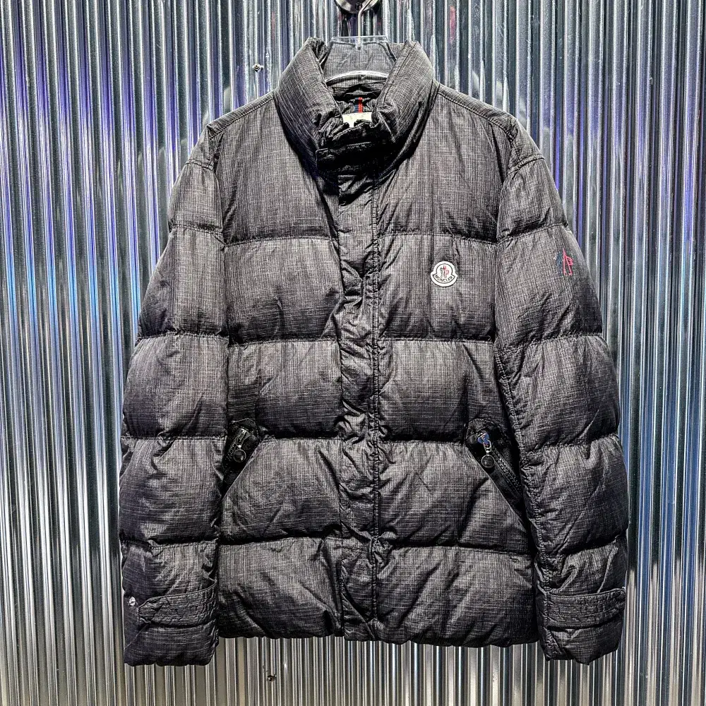 Moncler Nylon Padded Down Jumper (Domestic XL) CE861