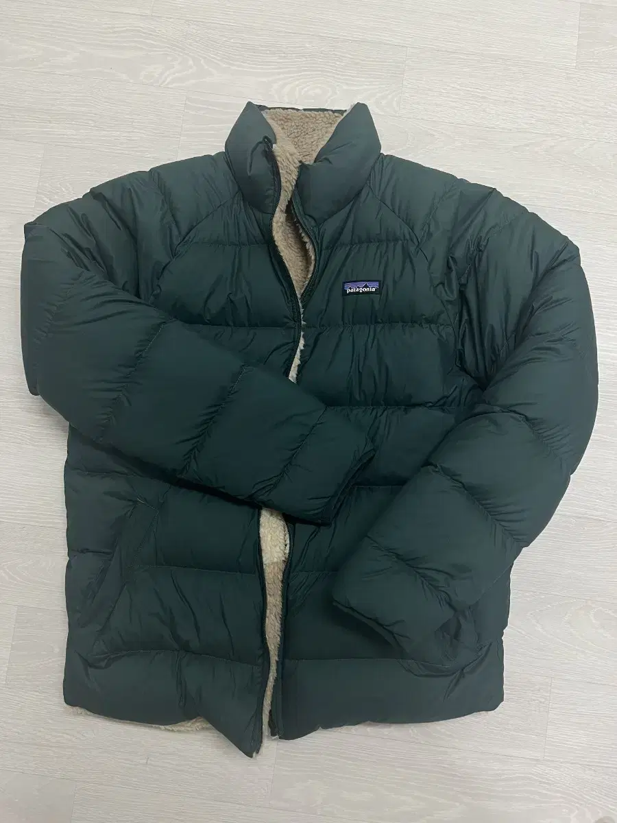 Patagonia Reversible Silent Padding M