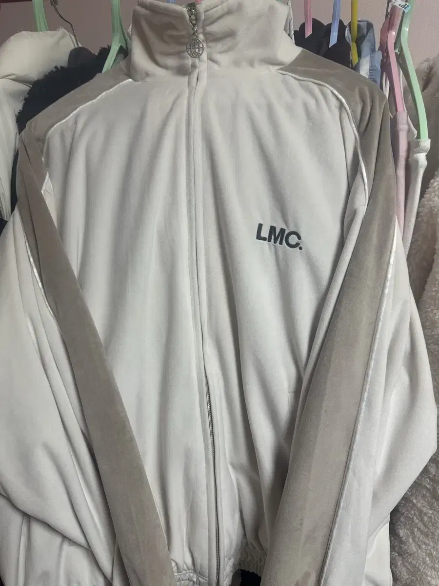 LMC Velour Track Top VELOUR TRACK TOP cream