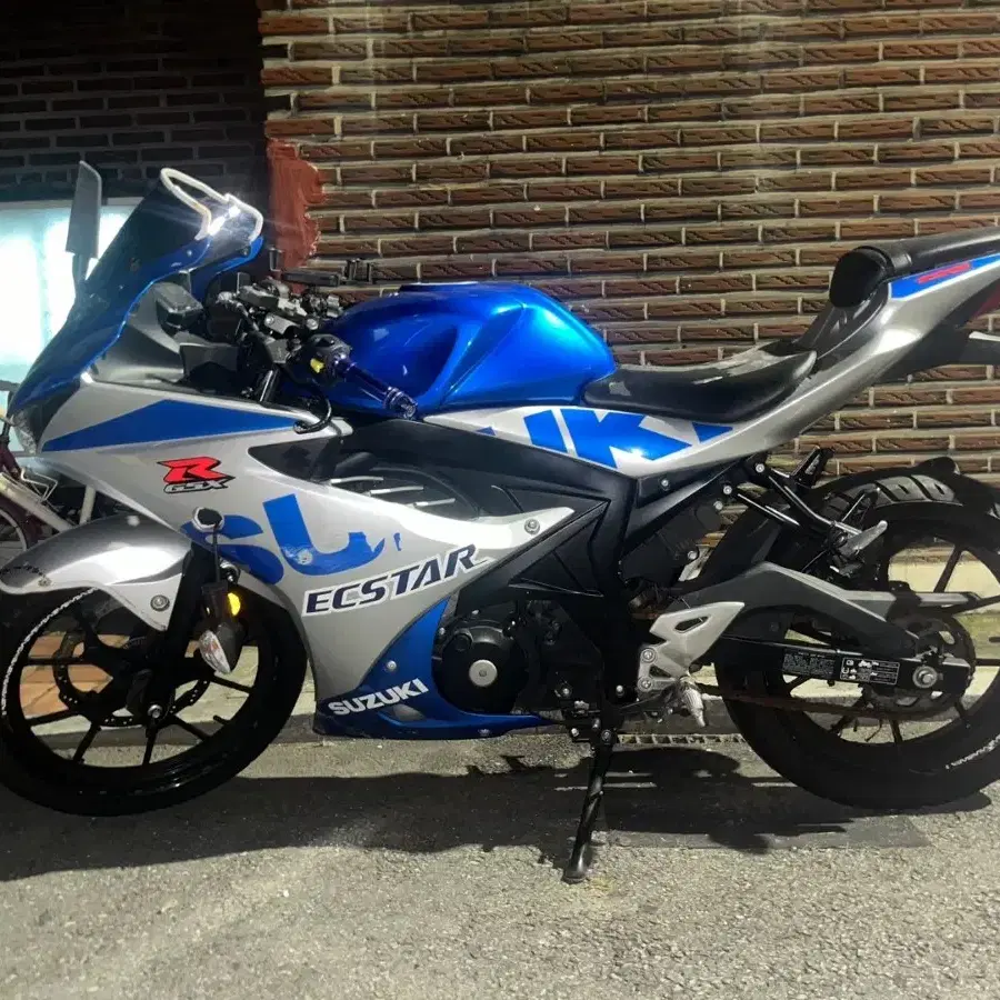 스즈키 GSX-R125 정품 요시무라 구변 판매합니다