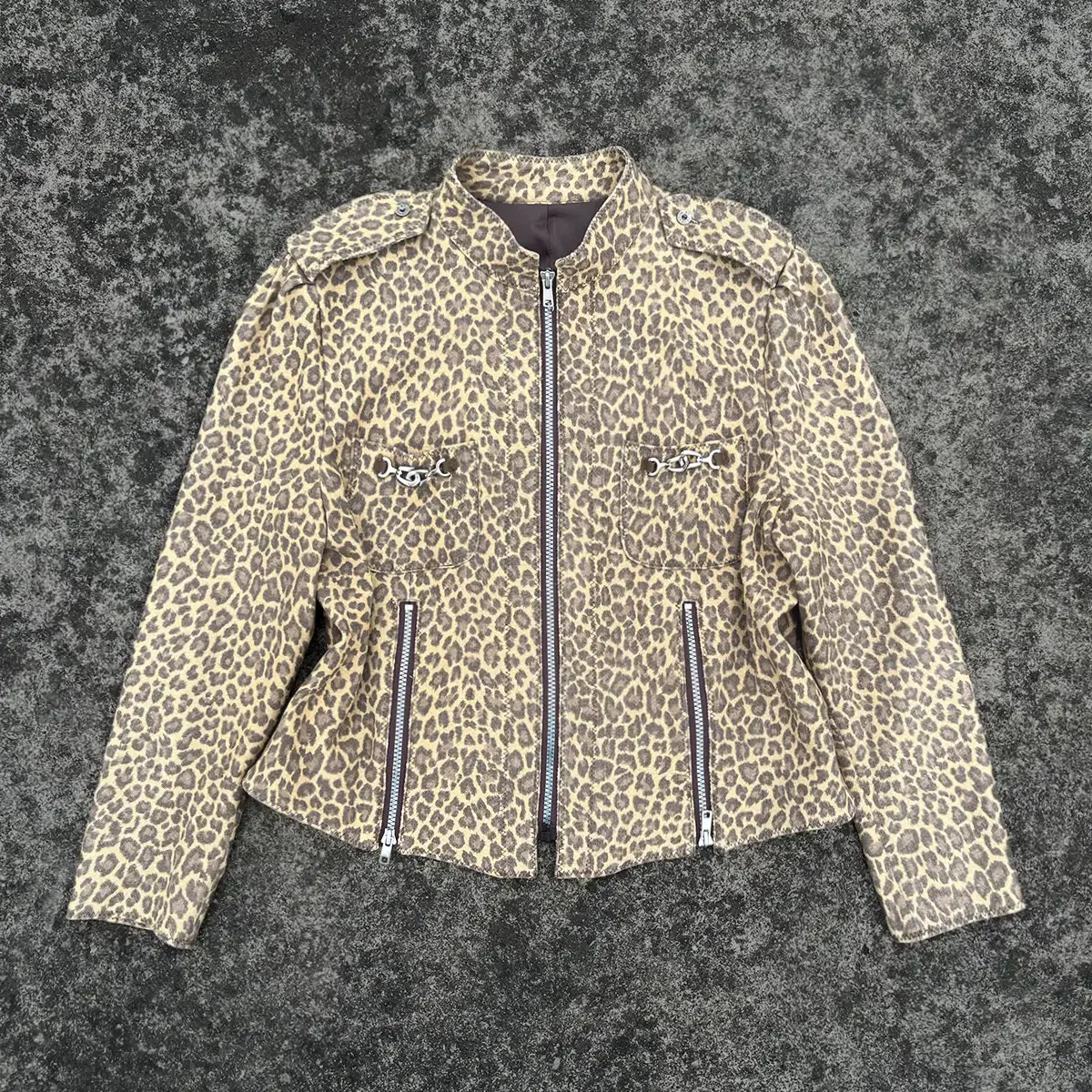 LEOPARD CROP ZIP-UP