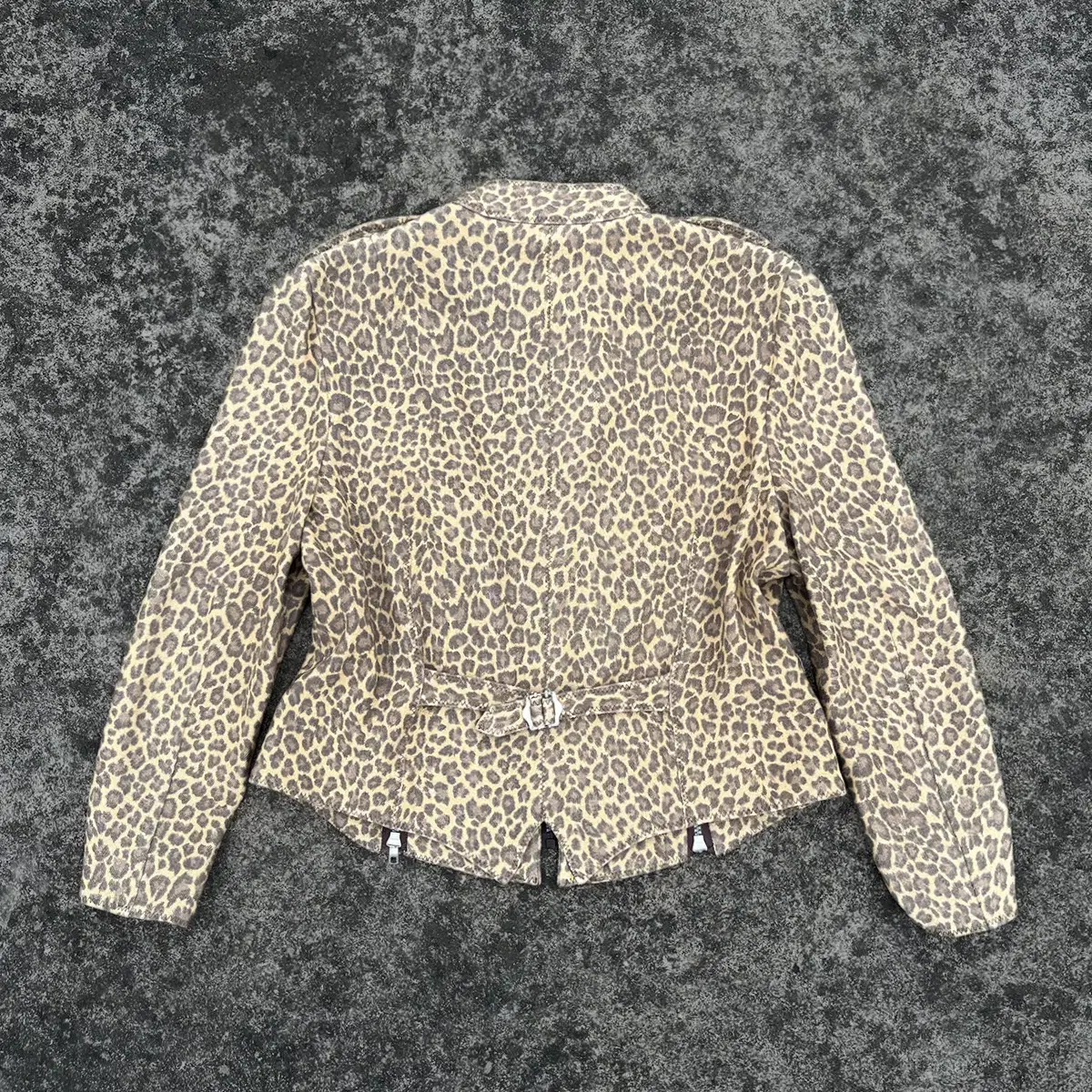 LEOPARD CROP ZIP-UP