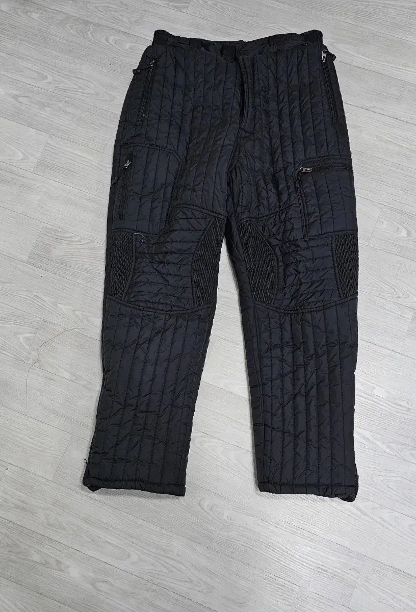 QuiltedPaddedPants.Workwear.Sidebanding.Men32Black