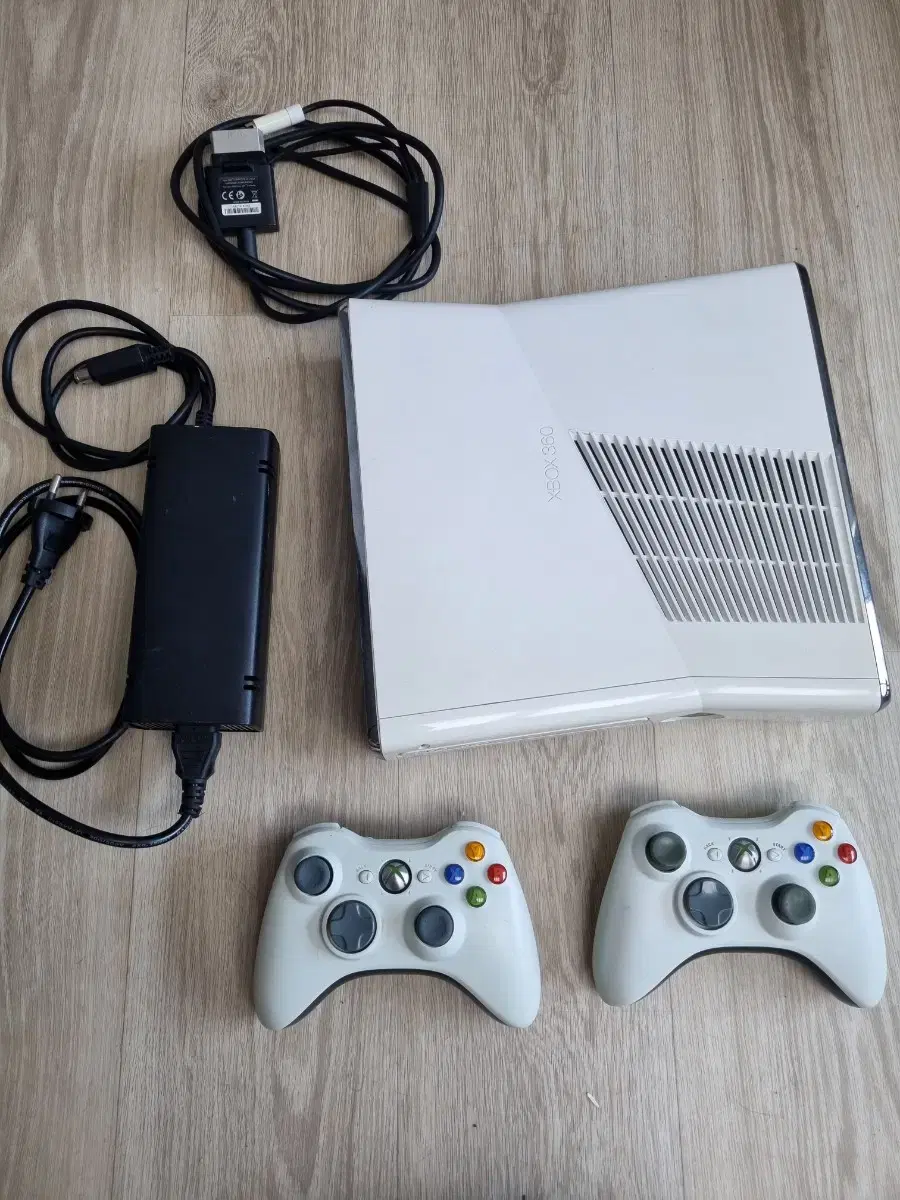 Xbox 360 500GB 게임 다수