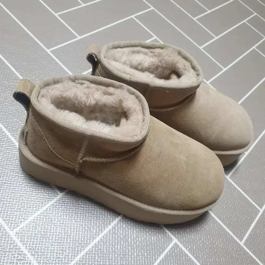 어그부츠 UGG 260사이즈 미사용