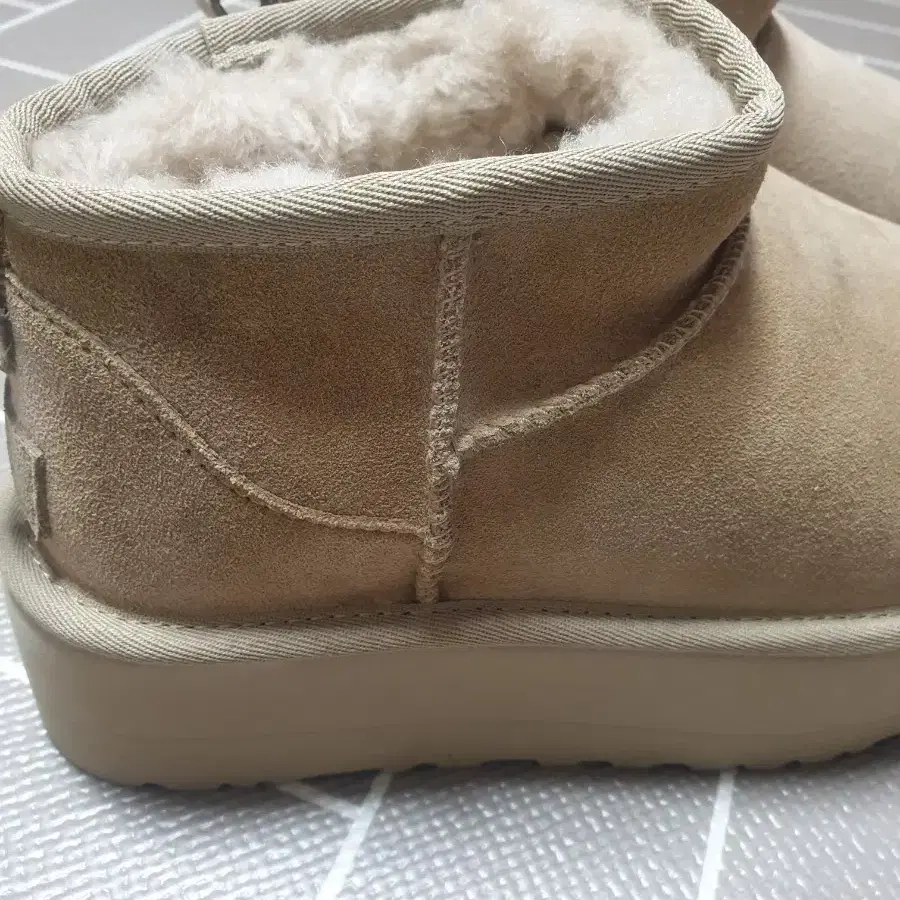 어그부츠 UGG 260사이즈 미사용