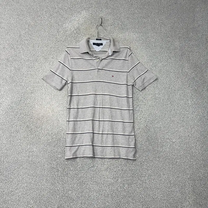 Tommy Hilfiger Striped gray short-sleeved karati M