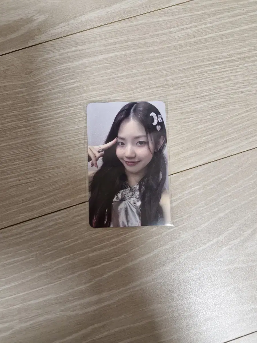 Eunice Oh Yoonah photocard Quick sale (below, shop introduction required)