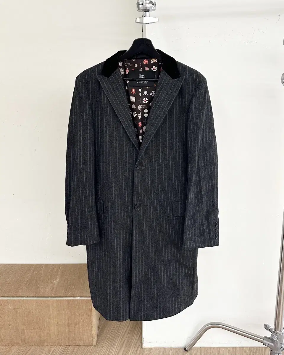 Burberry Black Label Charcoal Stripe Wool Blazer Long Jacket