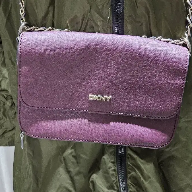 DKNY 가방(크로스 가능)