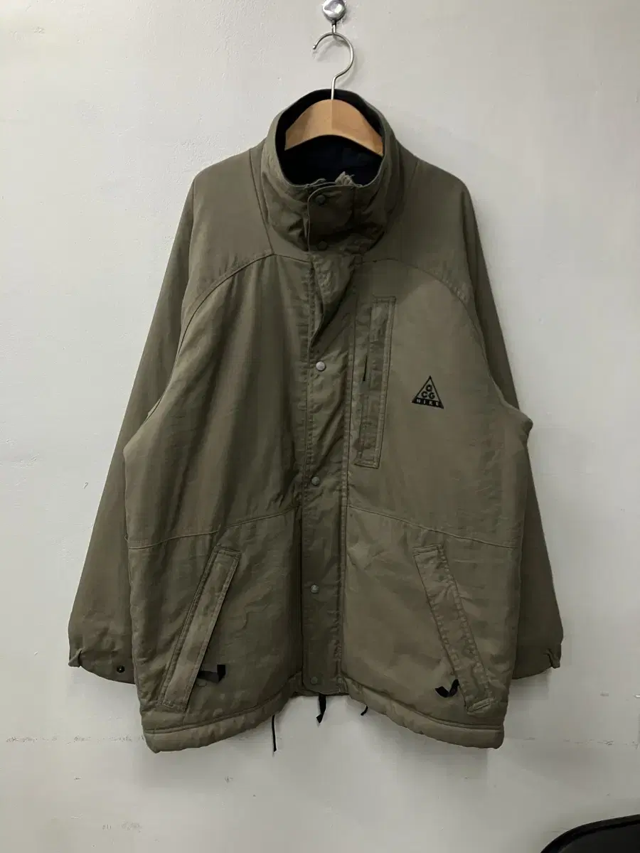 90s Nike ACG Vintage Field Padded Jumper