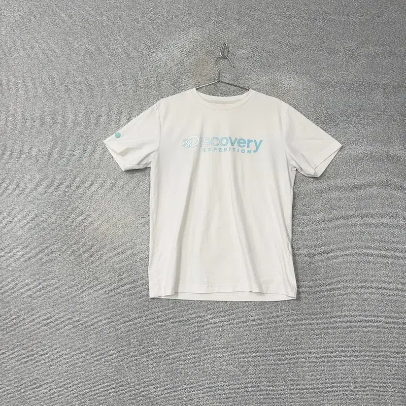 Discovery Printed Logo Functional Vahn 100% Short Sleeve Tee