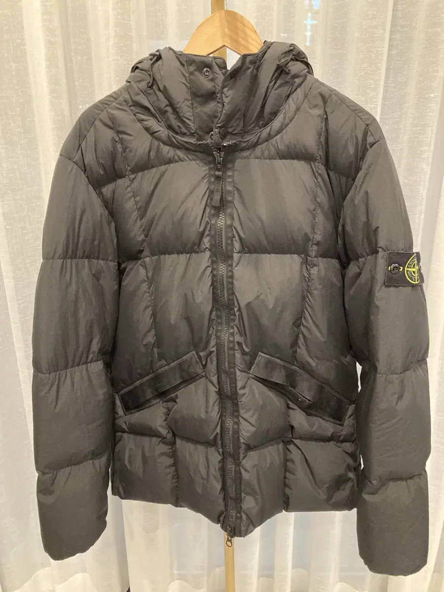 {S+/Department Store} Stone Island Crinkle Labs Hooded Puffer