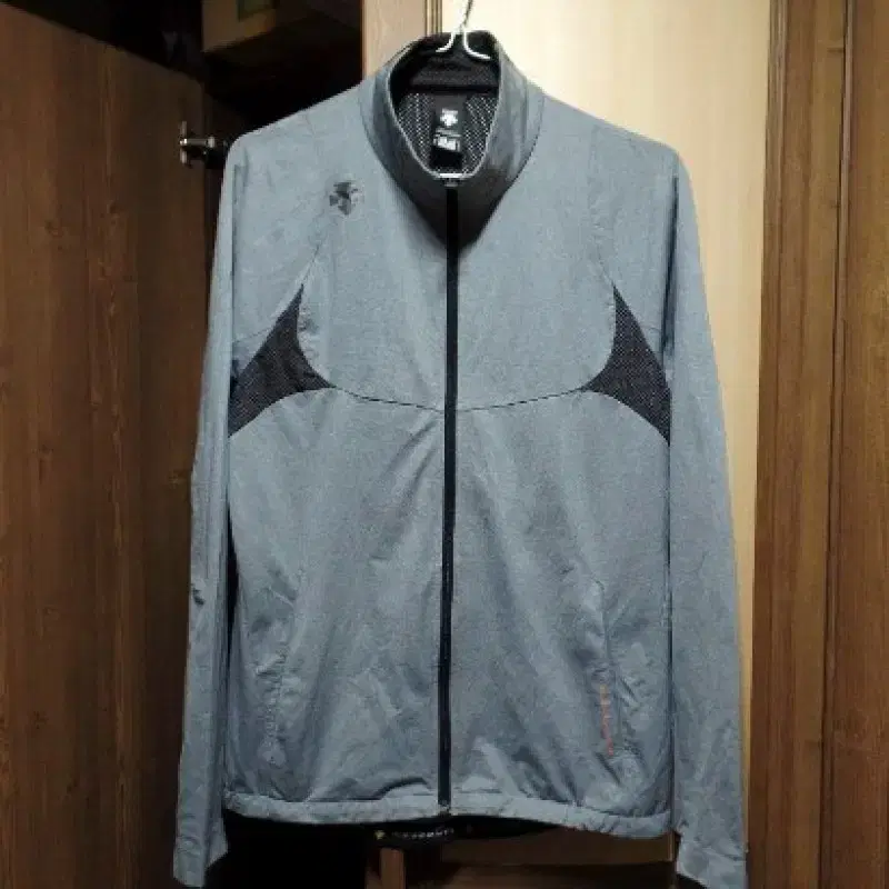 M/Desert grey zip-up training jumper/bike/toe-ball