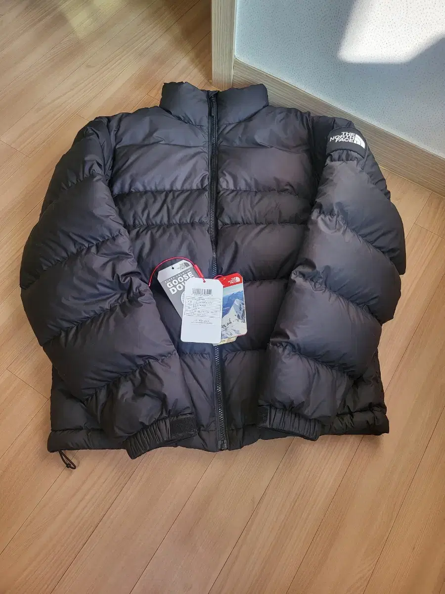 The North Face 1992 Nupsi Size 95