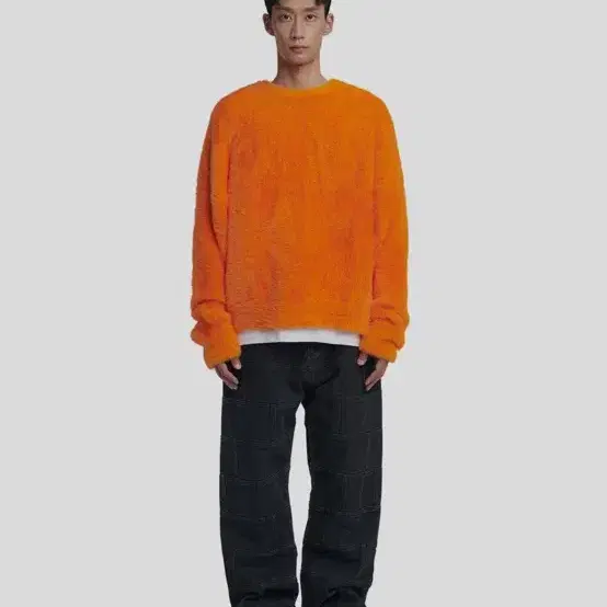 노매뉴얼 CROPPED HAIRY KNIT - ORANGE