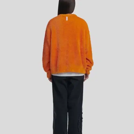 노매뉴얼 CROPPED HAIRY KNIT - ORANGE