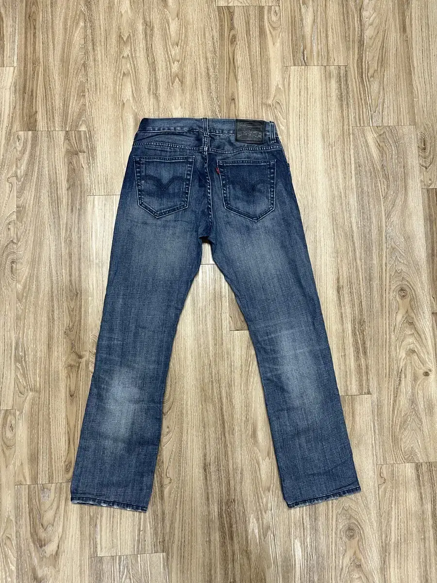 Levi's 523 Jeans 32